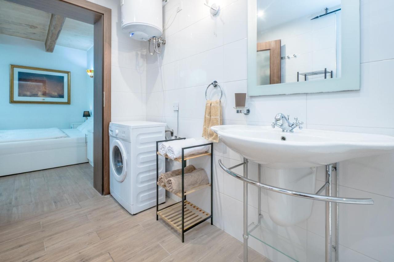 Valletta Main Street Apartment Deluxe Zewnętrze zdjęcie