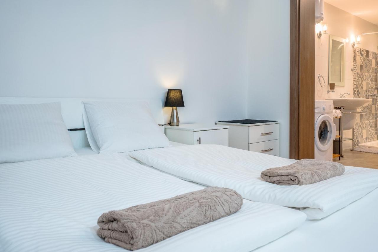 Valletta Main Street Apartment Deluxe Zewnętrze zdjęcie