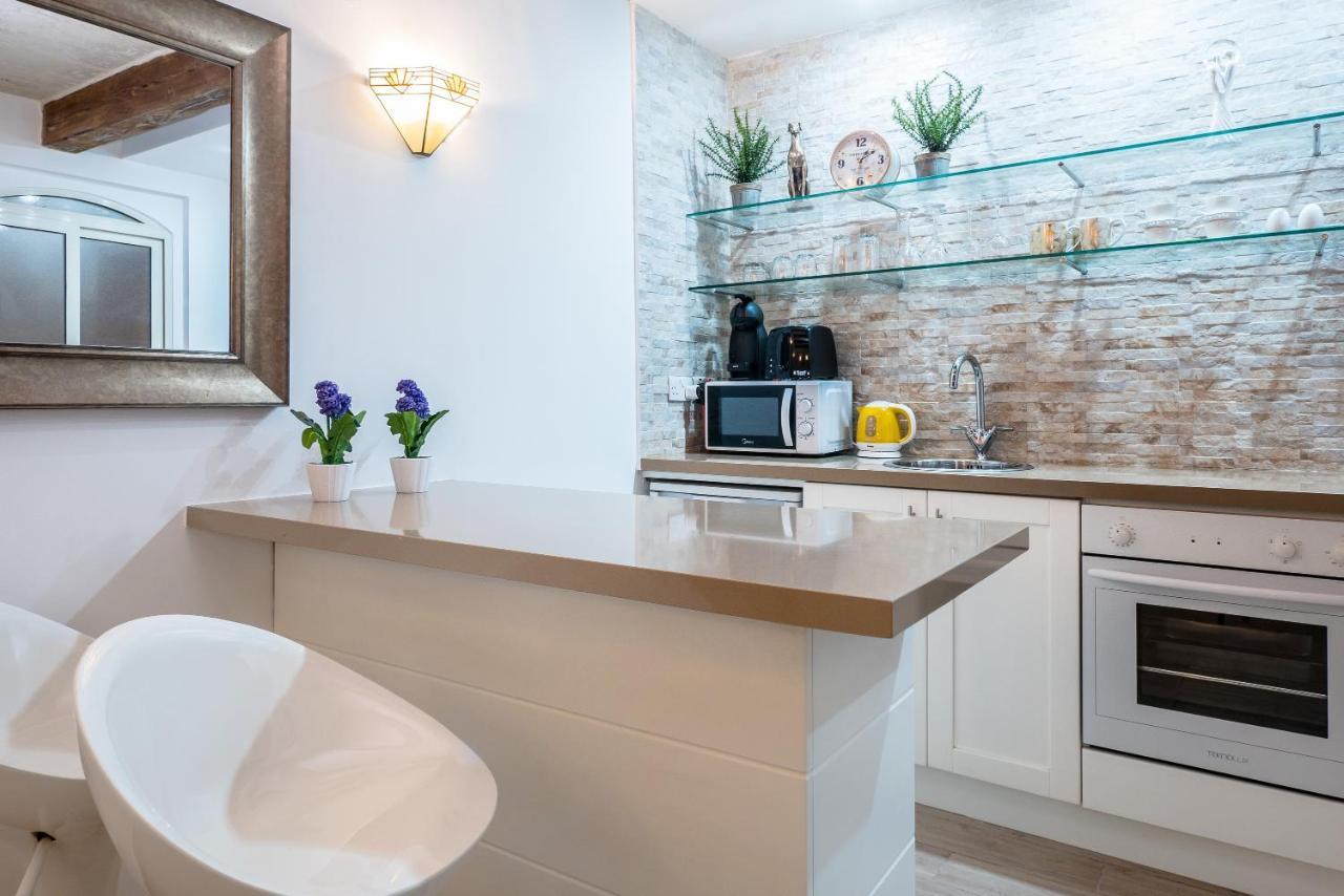 Valletta Main Street Apartment Deluxe Zewnętrze zdjęcie